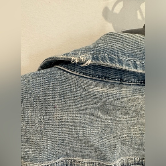 Zara Distressed Denim Jacket - Picture 3 of 6